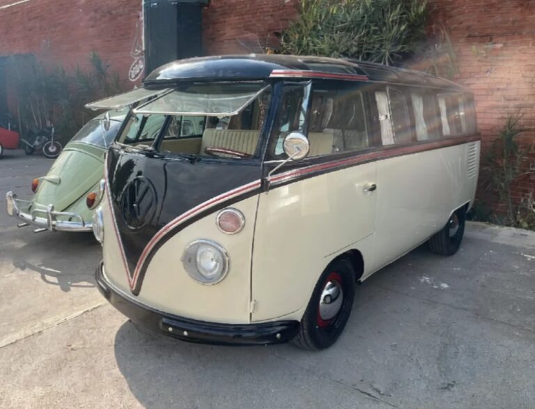 B264 – VW KOMBI 1972