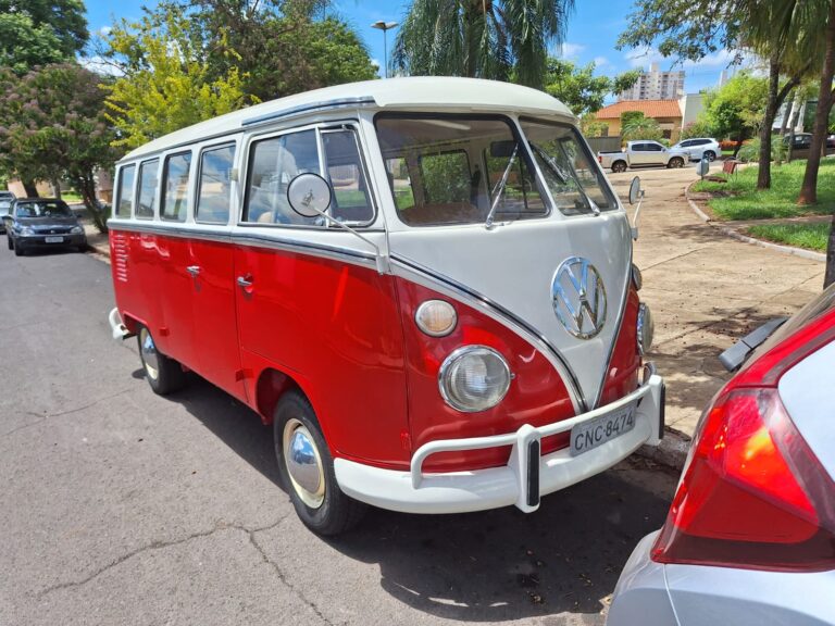 #646 – VW KOMBI 1974