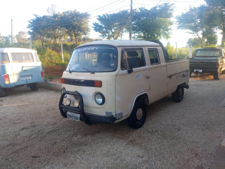 B274 – VW KOMBI PICKUP 1982