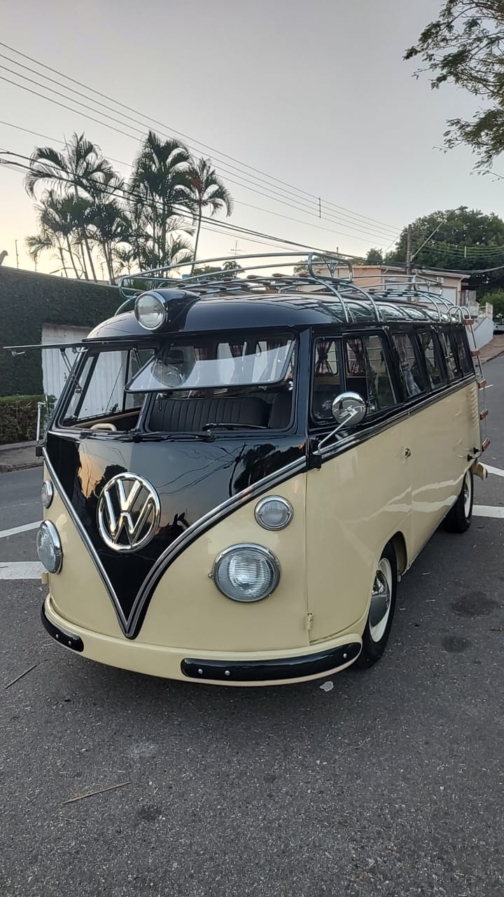 #683 – VW KOMBI 1975