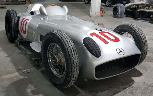 Full size real replica 1955 pilot Fangio