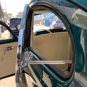 Pair of Beetle Side Windows with extenders