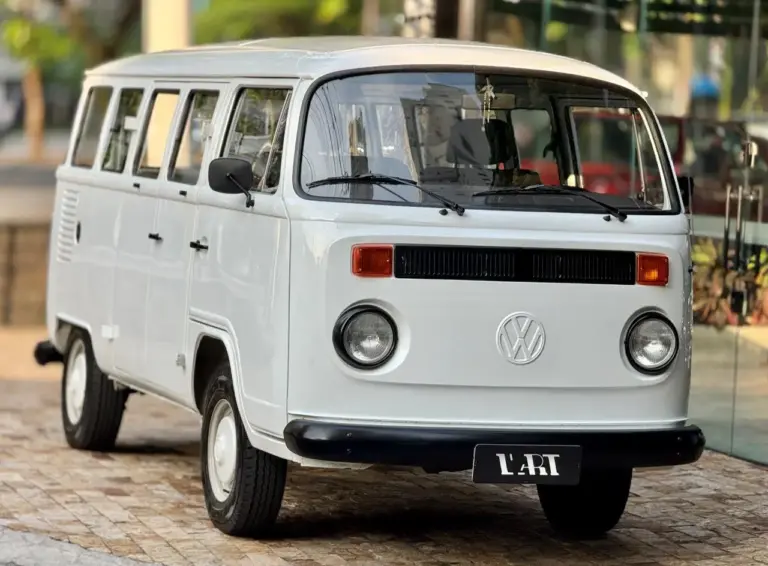 B008 – VW KOMBI 1995