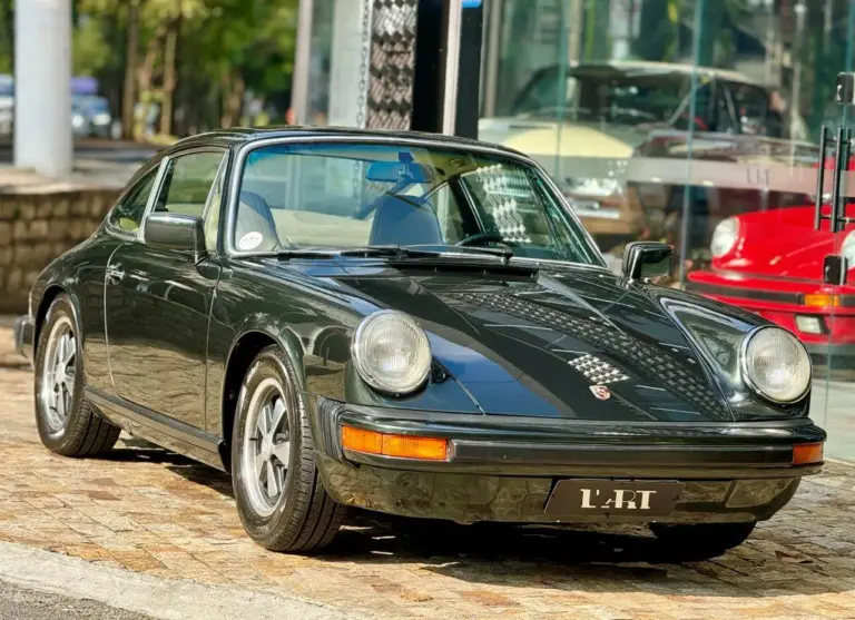 B081 – PORSCHE 911S COUPÉ 1977