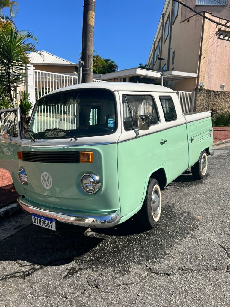 B074 – VW KOMBI PICK UP 1985