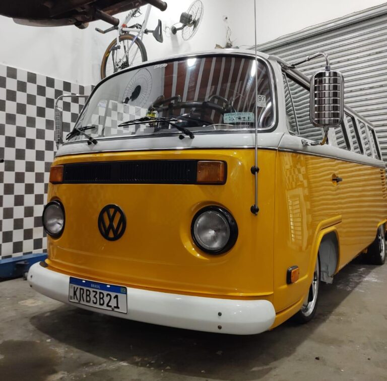 B208 – VW KOMBI 1996