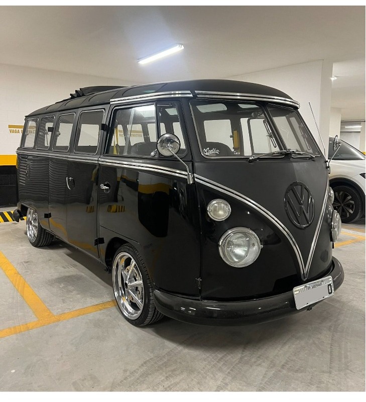 B359 – VW KOMBI 1974