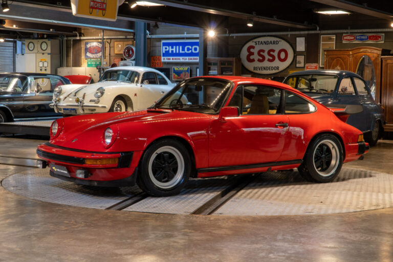 B317 – PORSCHE 911 COUPE 1982