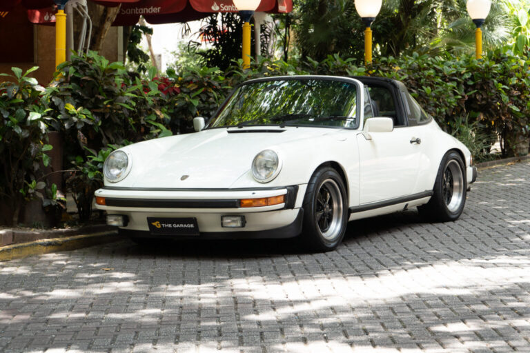 B319 – PORSCHE 911 SC TARGA 1983