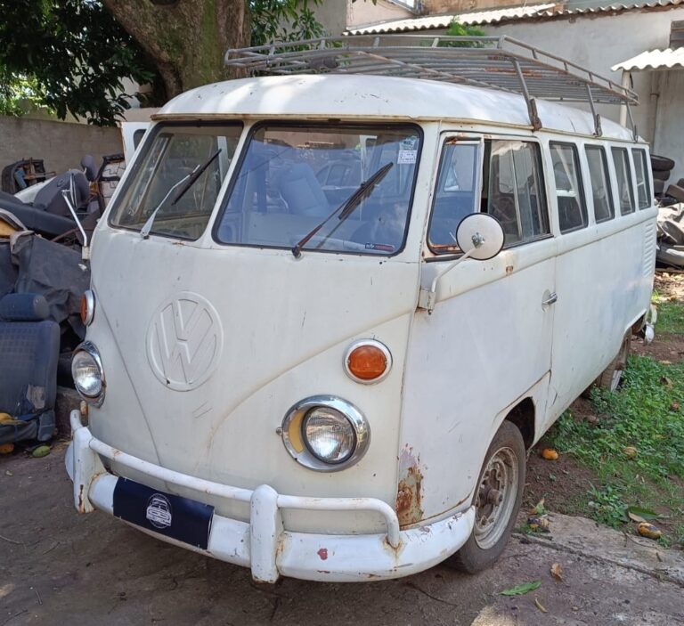 B302 – VW KOMBI 1974