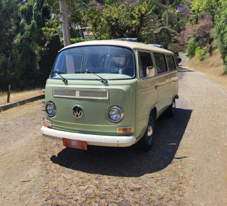 B417 – VW KOMBI 1980